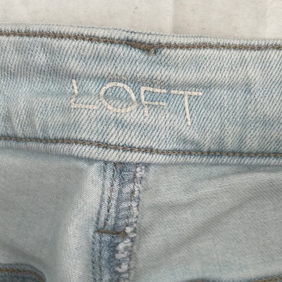 Loft Curvy Skinny Ankle Jeans - Picture 2 of 9